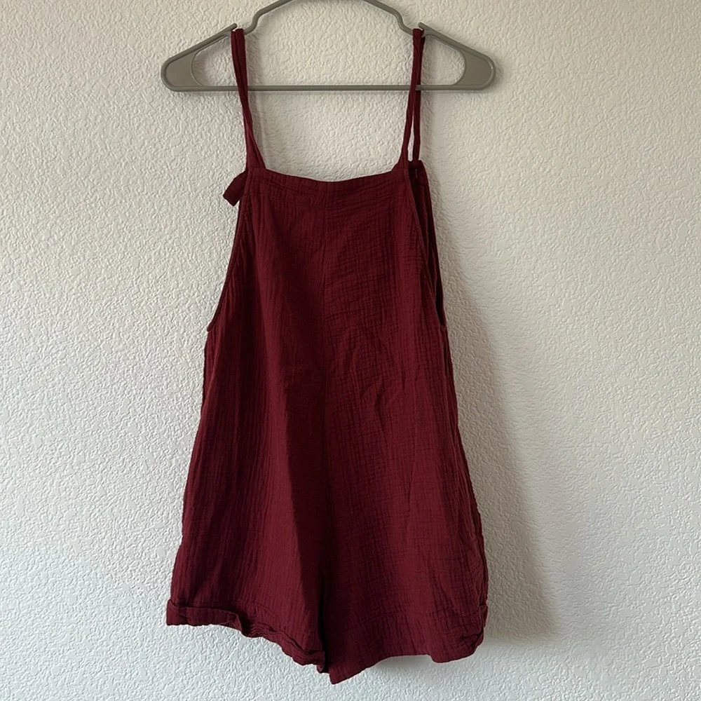 Zara slubbed cotton maroon mother pearl overall romper! - Picture 7 of 9